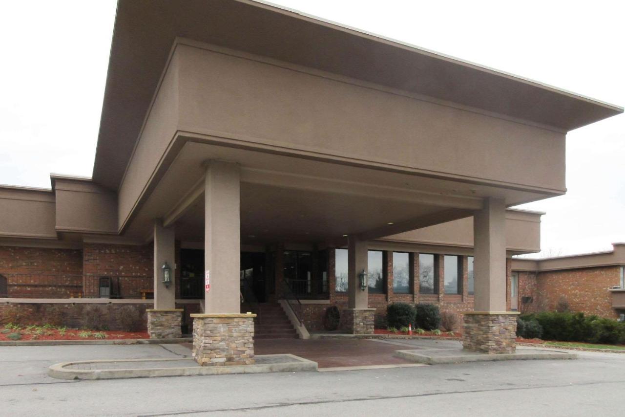 Mainstay Suites Verona Exterior photo